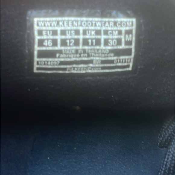 KEEN Men's UNEEK Classic Black Sandal Size 12 - Picture 8 of 8